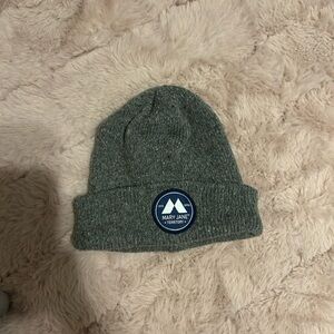 Mary Jane Gray Knit Hat